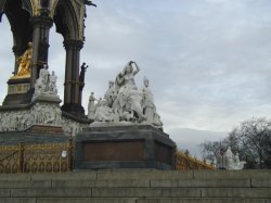 Albert Memorial corner sculpture #2