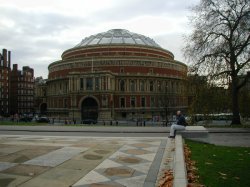 David in front of Victoria and Albert hall